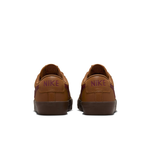 Nike SB Zoom Blazer Low GT - Light British Tan/Dark Team Red