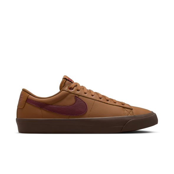 Nike SB Zoom Blazer Low GT - Light British Tan/Dark Team Red