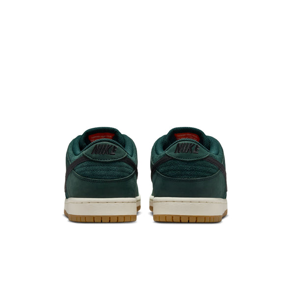 Nike SB Dunk Low Pro - Deep Fir/Black-Fir-Sail