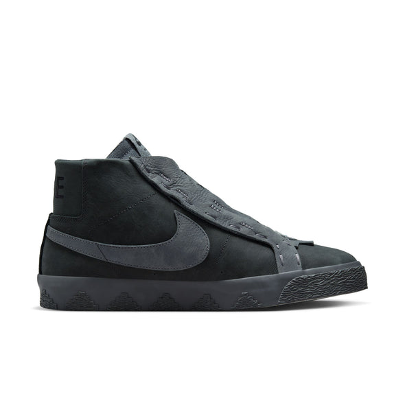 Nike blazer sb zoom hotsell