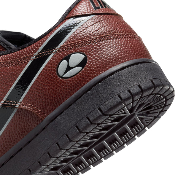 Nike SB Dunk Low Pro QS - Dark Pony/Black-Silver-White